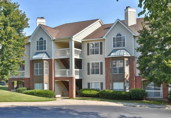 exterior at Caledon Apartments located in Greenville, SC